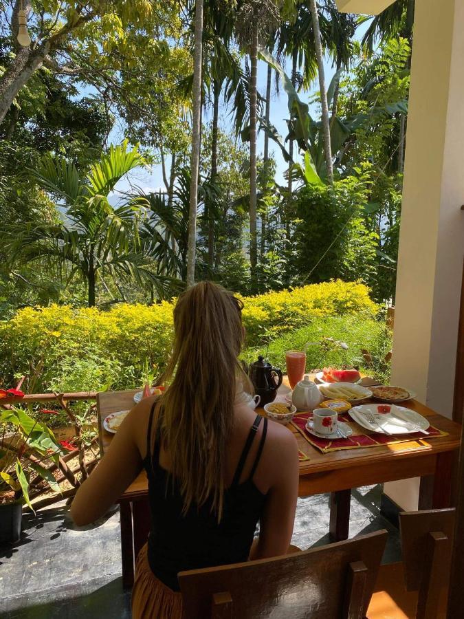 Mango Shadow Inn Ella Extérieur photo